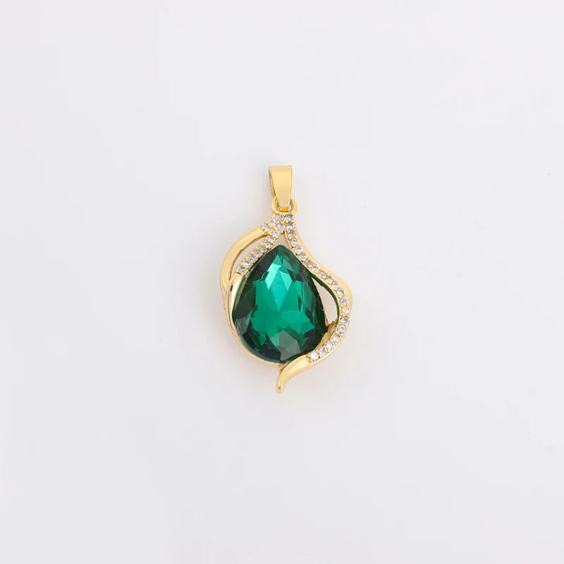 Elegant Green Water Drop Pendant Necklace™