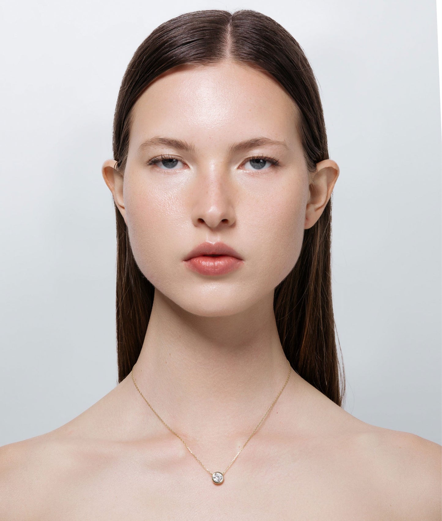 Elegant Moissanite Pendant Necklace – Timeless Bezel-Set Sparkle for Everyday Glamour